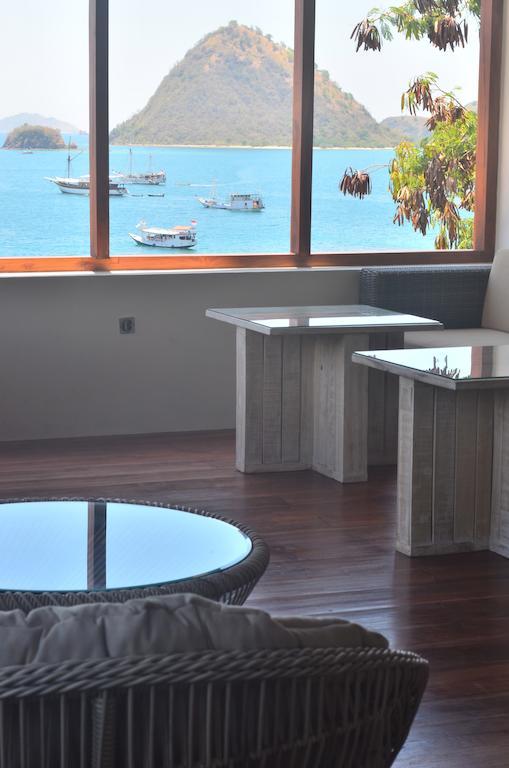Hotel Blue Parrot Labuan Bajo Zewnętrze zdjęcie
